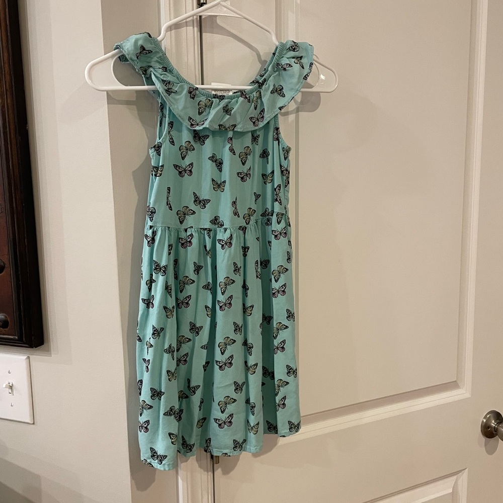 Girls dress